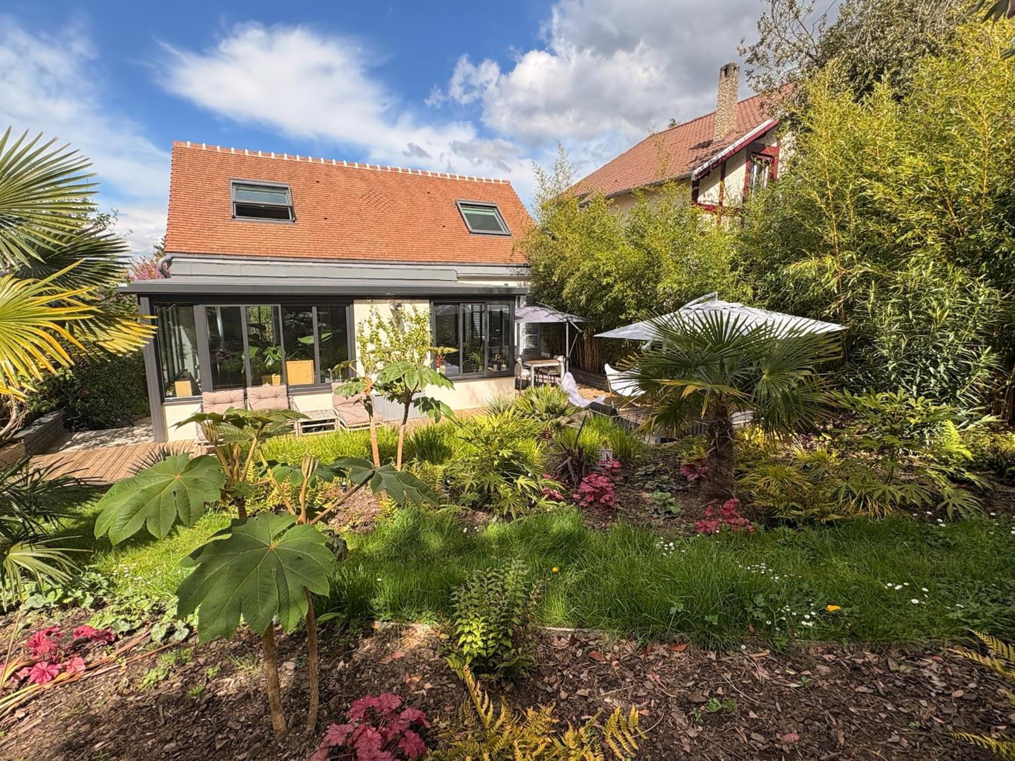 Villa A Louveciennes Eksteriør billede